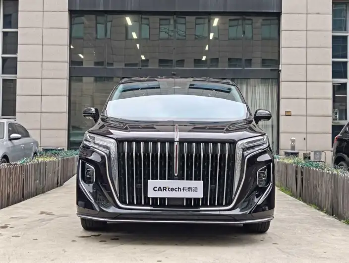 HONGQI HQ9 PHEV 2024 Model 4WD Deluxe Edition – фото 8