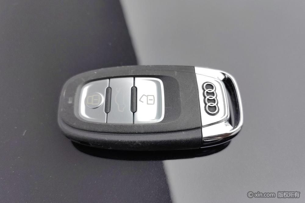 Audi Q5 2017 Plus 40 TFSI Technology – фото 6