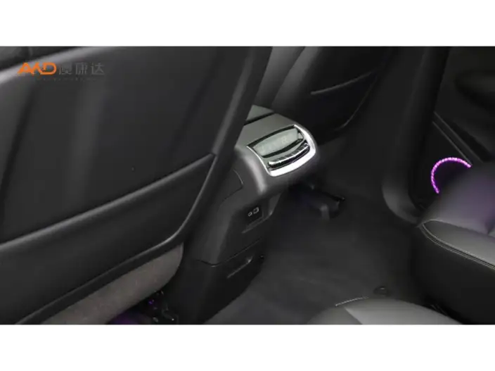 Cadillac XT6 2022 Model 2.0T VI seat 4WD Luxury Model Standard Edition – фото 5