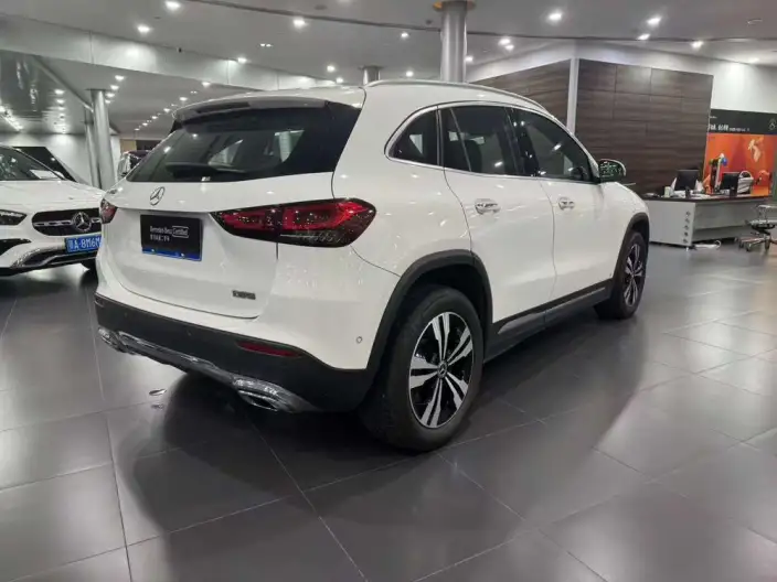 Mercedes-Benz GLA 2023 Model GLA 220 – фото 6