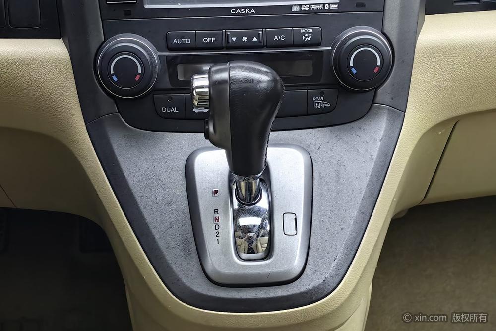 Honda CR-V 2010 модификация 2.4L автоматическое 4WD Deluxe Edition – фото 14