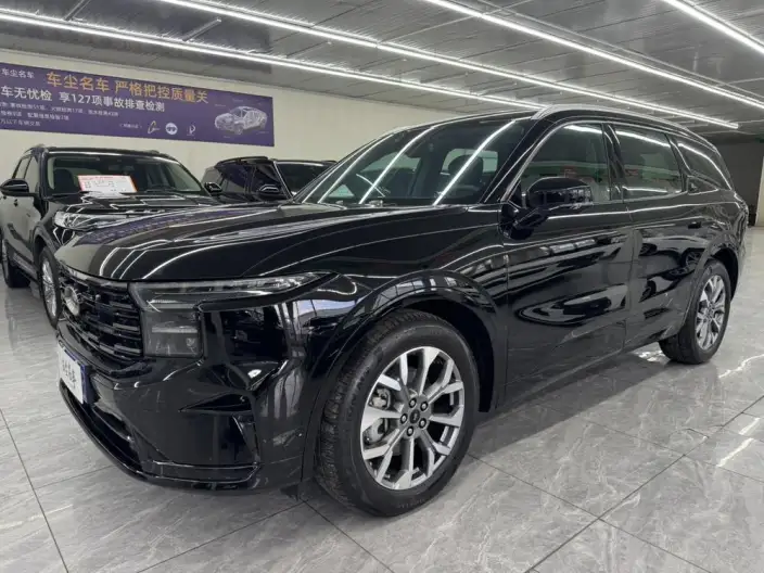 Ford Edge 2023 Model Ford Edge L 2.0T EcoBoost E Hybrid 4WD VII seat Supreme Model