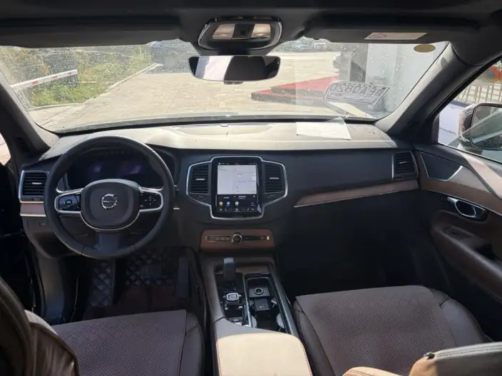 Volvo XC90 2023 Model B5 Zhixing Deluxe Edition 5 seat – фото 8