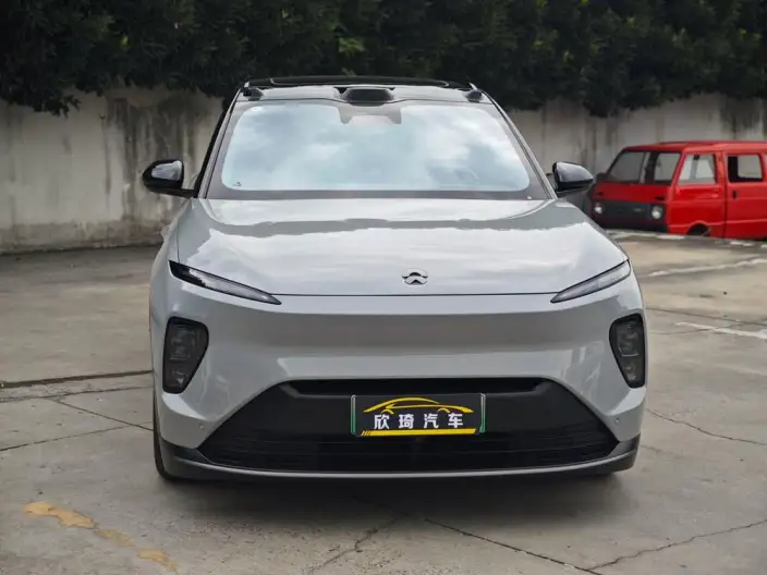 NIO ES8 2023 Model 100kWh Signature Edition