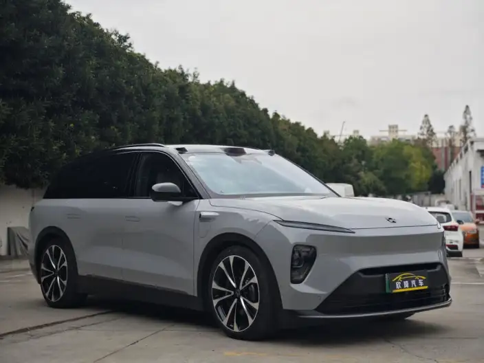 NIO ES8 2023 Model 100kWh Signature Edition