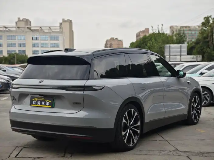 NIO ES8 2023 Model 100kWh Signature Edition – фото 6