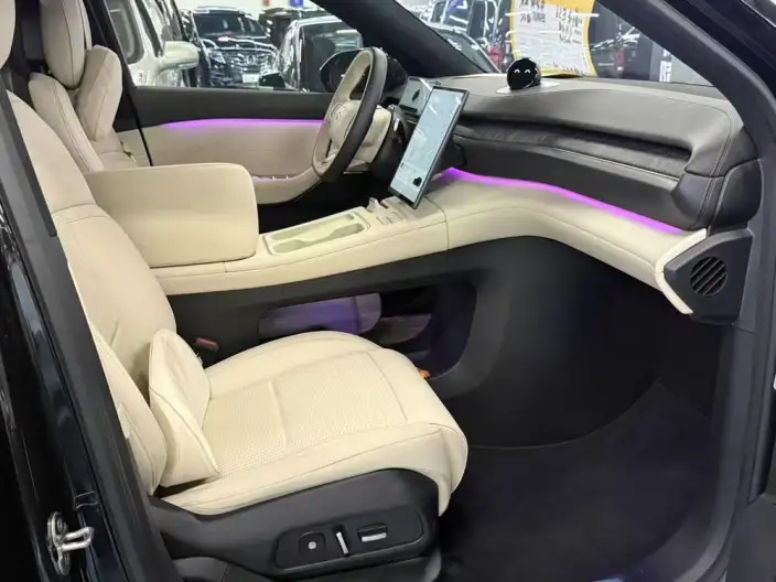 NIO ES6 2023 Model 75kWh – фото 9