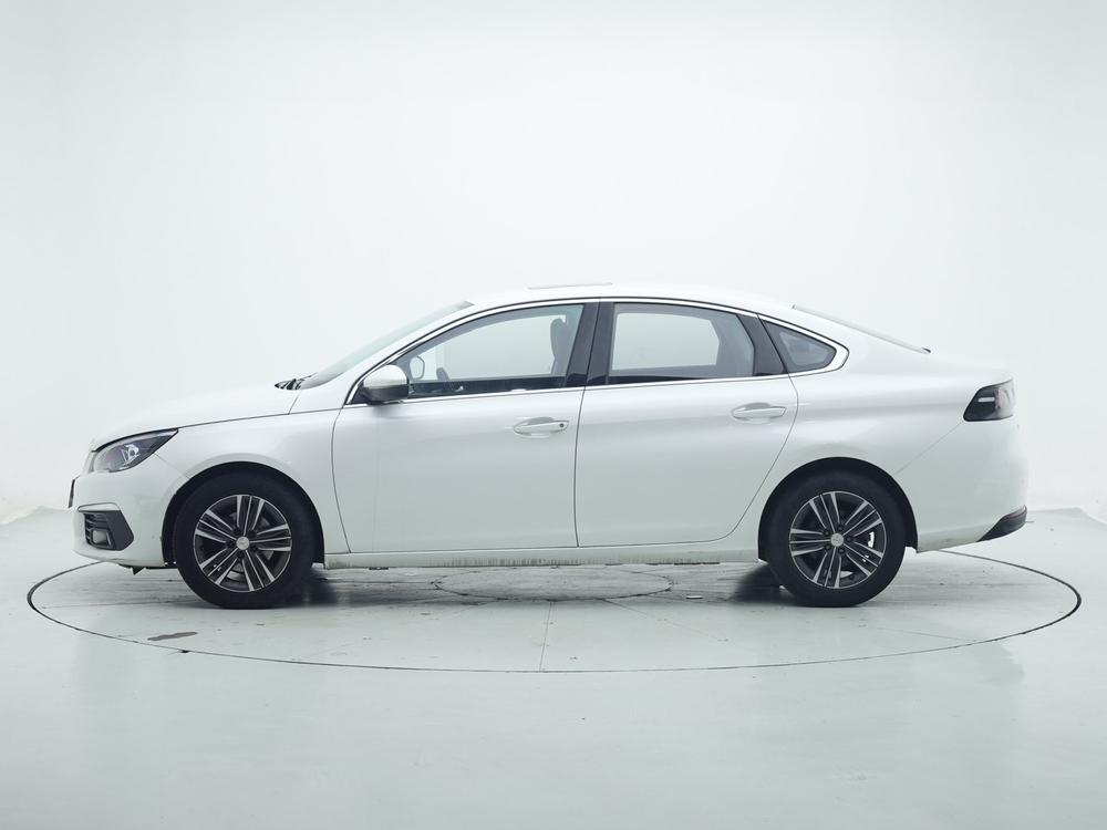 Peugeot 3008 2013 1.6THP Automatic Trend 2016 модификация 1.6L автоматическое Deluxe Edition