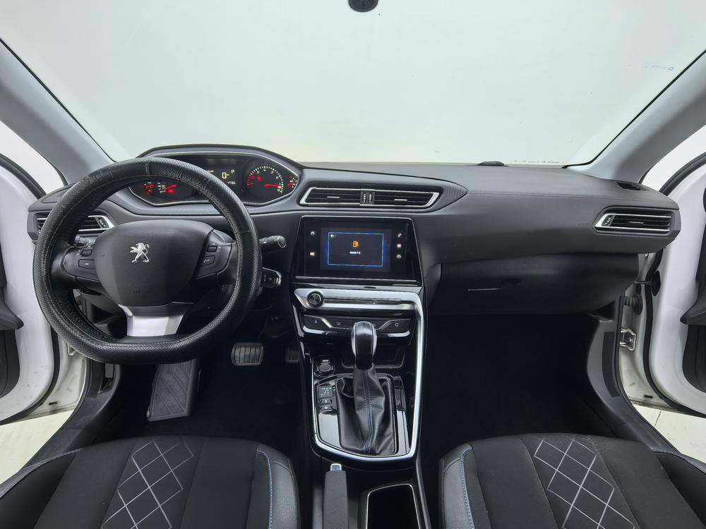 Peugeot 3008 2013 1.6THP Automatic Trend 2016 модификация 1.6L автоматическое Deluxe Edition – фото 14