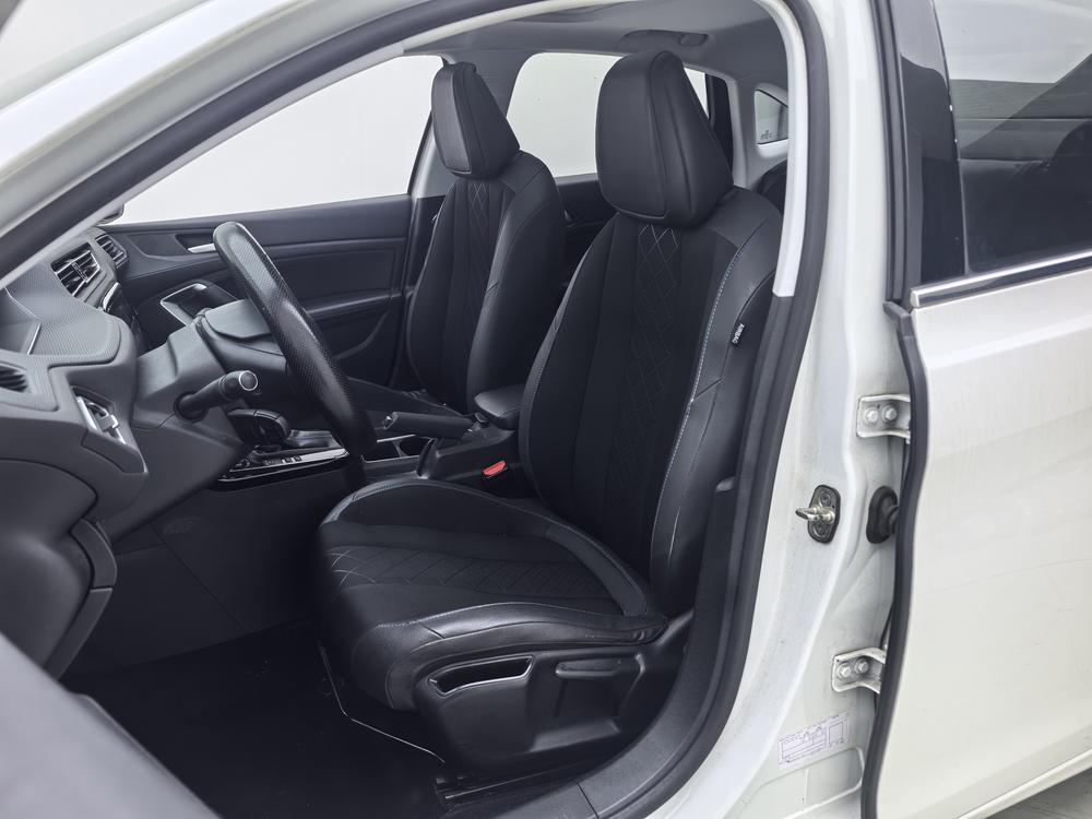 Peugeot 3008 2013 1.6THP Automatic Trend 2016 модификация 1.6L автоматическое Deluxe Edition – фото 21