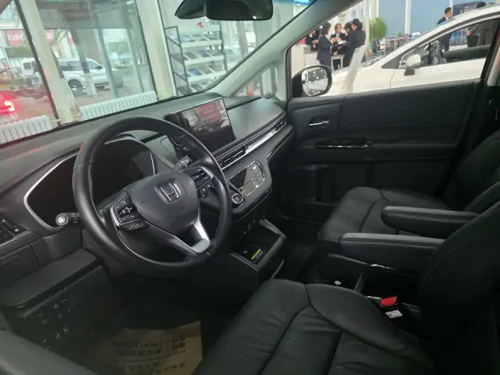 Honda Elysion 2022 Model 2.0L Hybrid Comfort Edition – фото 6
