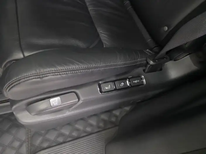 Honda Elysion 2022 Model 2.0L Hybrid Comfort Edition – фото 8