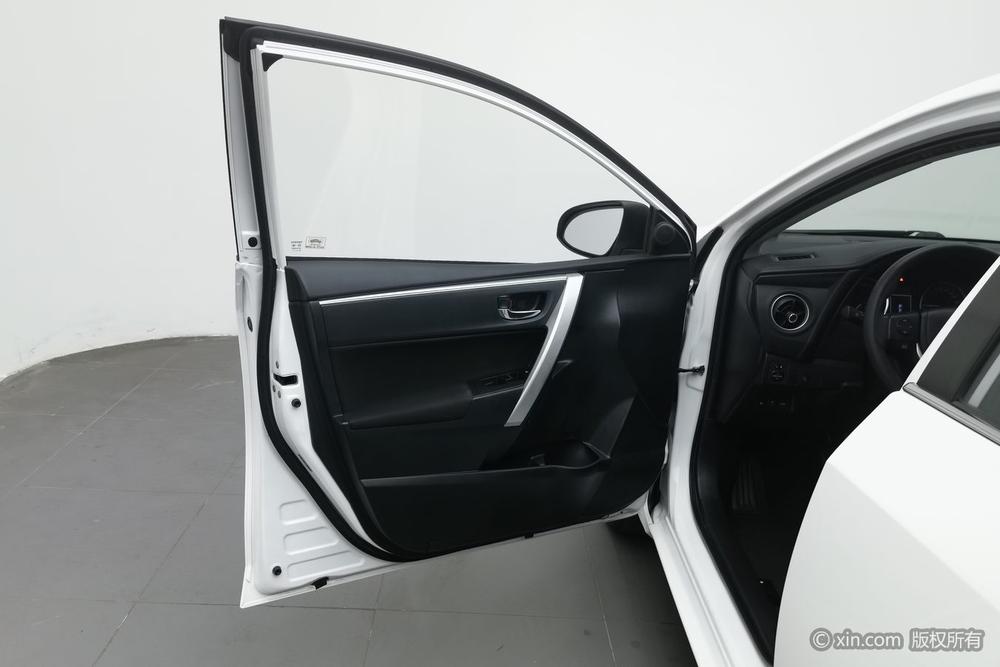 Corolla Hybrid E+ Модель 2020 года 1.8L Com f ort Edition – фото 21