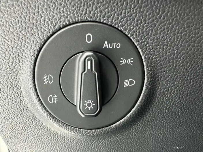 Volkswagen Tharu 2022 Model 280TSI 2WD Deluxe Edition – фото 7
