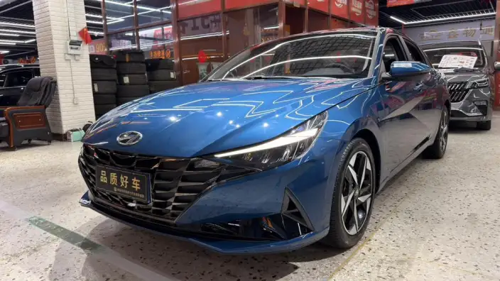 Hyundai Ioniq 2022 Model 1.5L CVT LUX Premium Edition