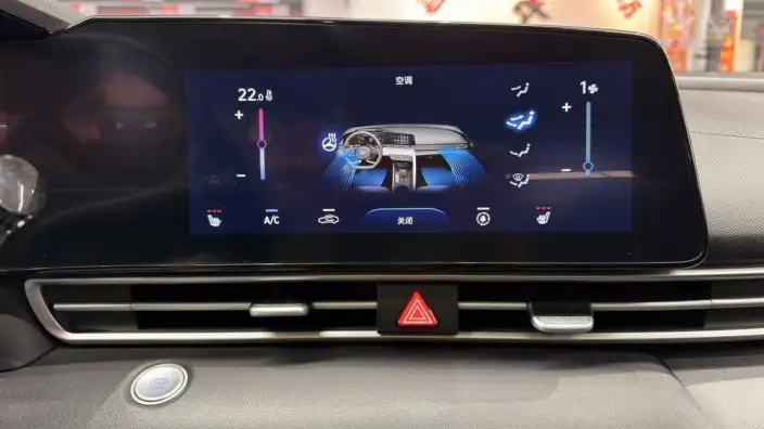 Hyundai Ioniq 2022 Model 1.5L CVT LUX Premium Edition – фото 9