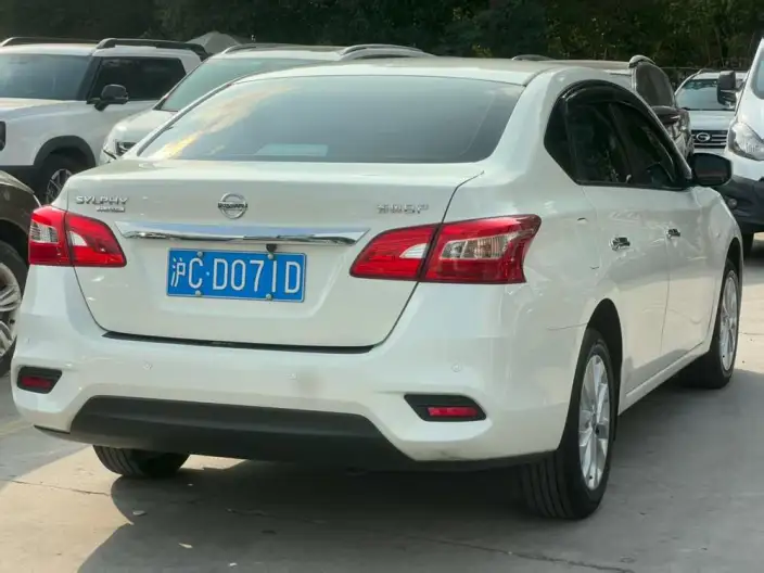 Nissan Sylphy 2022 Model 1.6L XE CVT Comfort Edition – фото 6