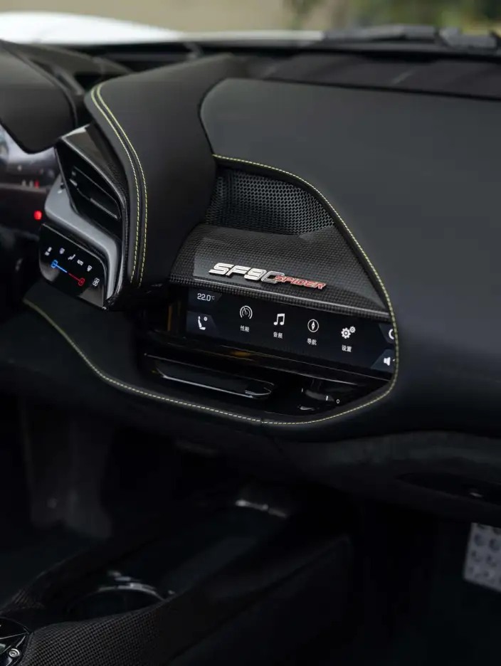 Ferrari SF90 2021 Model 3.9T V8 Spider – фото 9