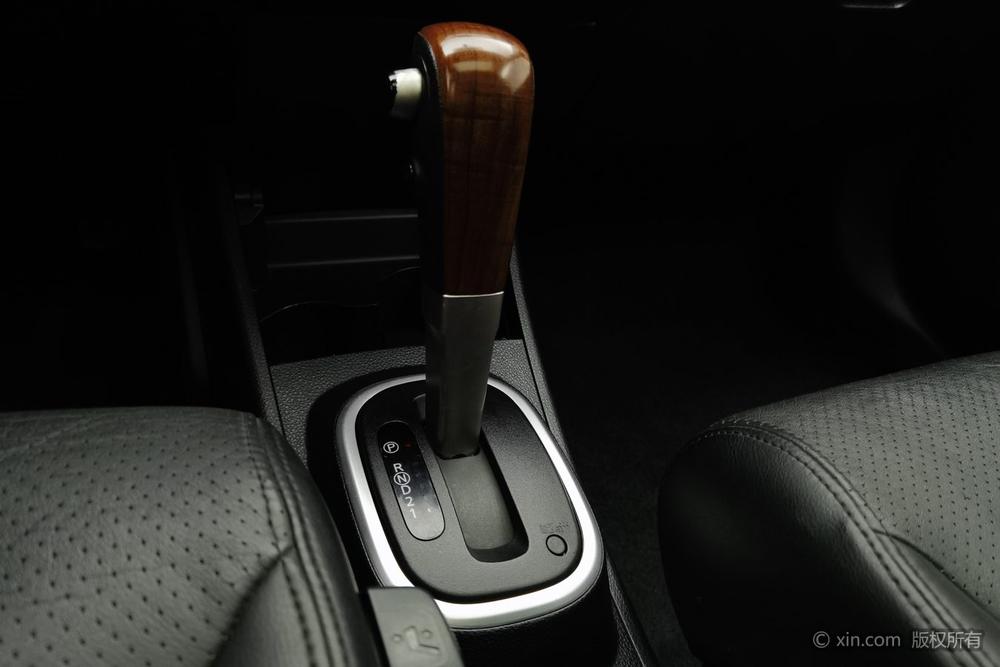 Tiida 2008 модификация 1.6L автоматическое Intelligent – фото 16
