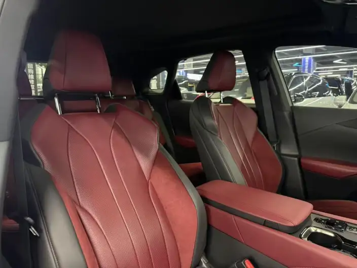 Lexus RX 2023 Model 500h DIRECT4 F SPORT Performance – фото 7