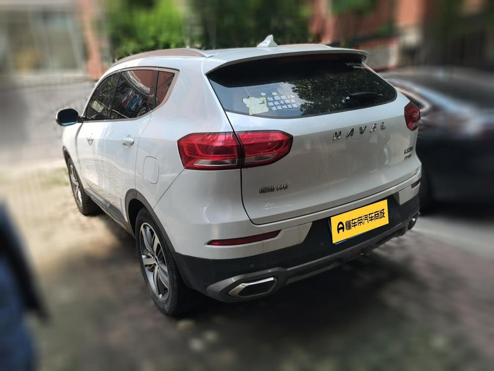 Haval H6 2017 модификация Red Label 2.0T автоматическое 2WD Smart Style