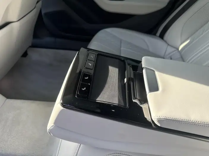 Audi A6L 2026 Model 2.0T quattro Exclusive Model – фото 8