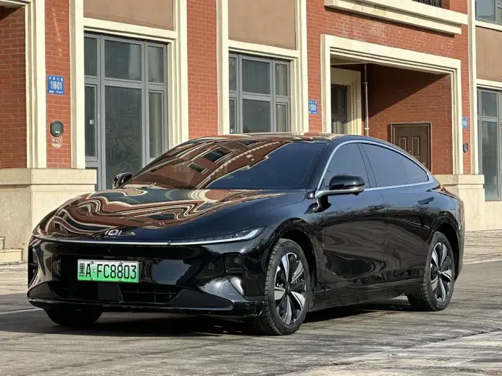 Changan Qiyuan A07 2025 Model Blue whale Extended Range 140 Elite Model – фото 1