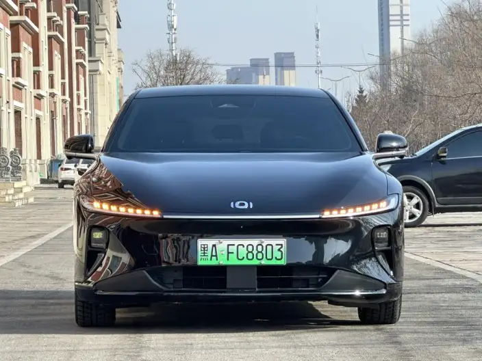 Changan Qiyuan A07 2025 Model Blue whale Extended Range 140 Elite Model – фото 2