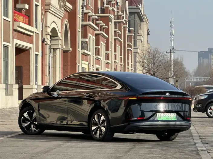 Changan Qiyuan A07 2025 Model Blue whale Extended Range 140 Elite Model – фото 5