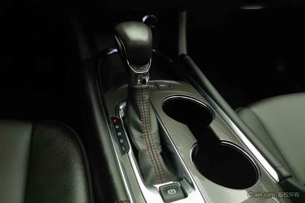 Malibu XL 2022 Redline 550T Automatic Razorback – фото 15