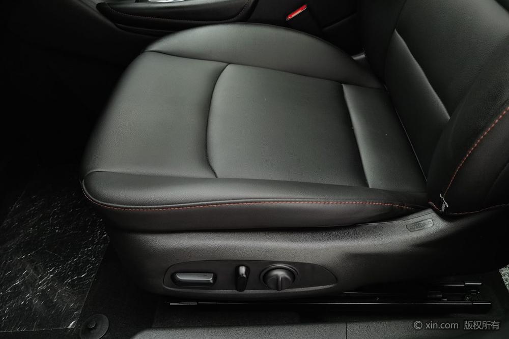 Malibu XL 2022 Redline 550T Automatic Razorback – фото 18