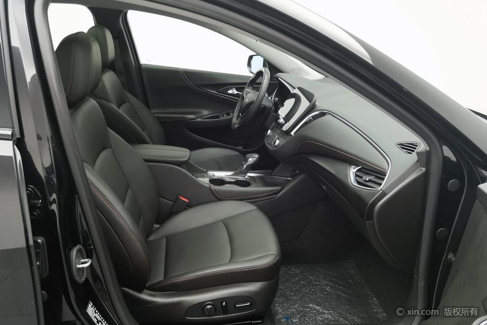 Malibu XL 2022 Redline 550T Automatic Razorback – фото 19