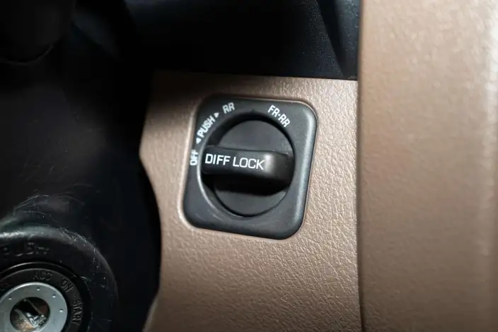Rand Coolouse 70 2025 Model 4.0L Automatic 4WD 5 seat Parallel Imported – фото 8