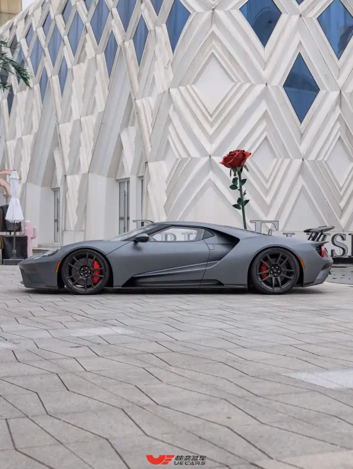 Ford GT 2021 Model 3.5T Automatic Rear Drive 2 seat Parallel Imported – фото 8