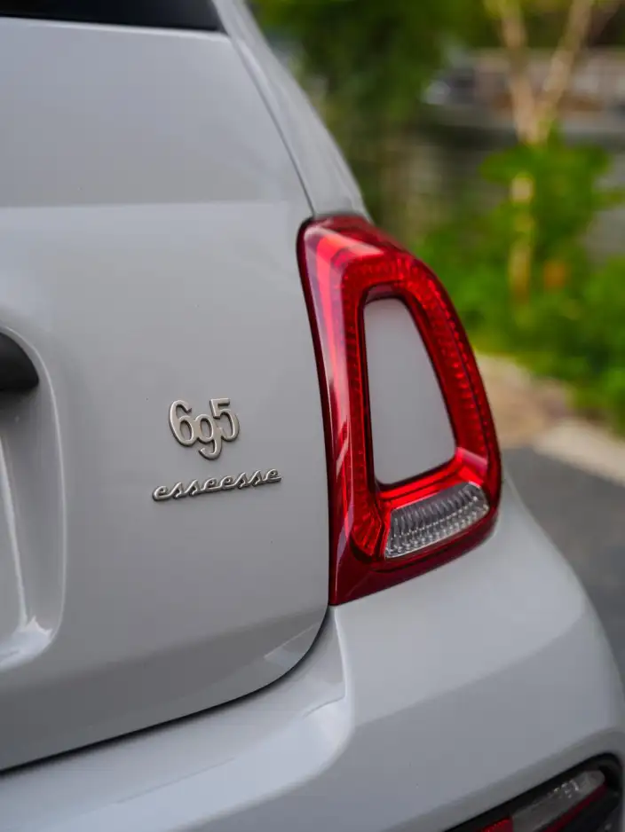 Abarth 695 2023 Model 1.4T Automatic 4WD 4 seat Parallel Imported – фото 7
