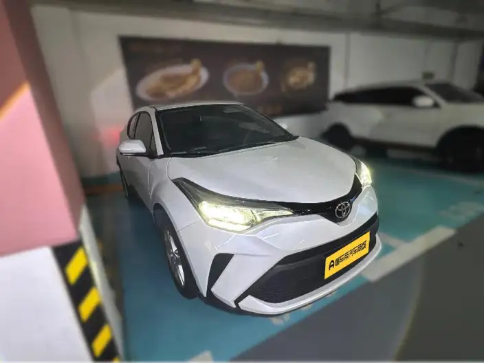 Toyota C-HR 2021 Model 2.0L Comfort Edition