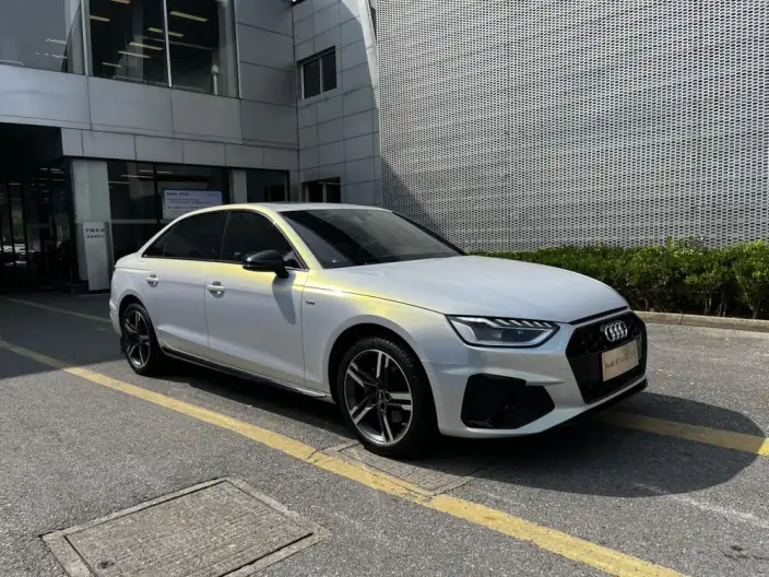 Audi A4 L 2022 Model 40 TFSI Luxury Dynamic Model