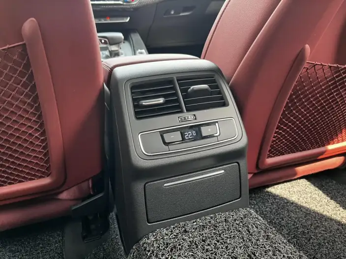Audi A4 L 2022 Model 40 TFSI Luxury Dynamic Model – фото 9