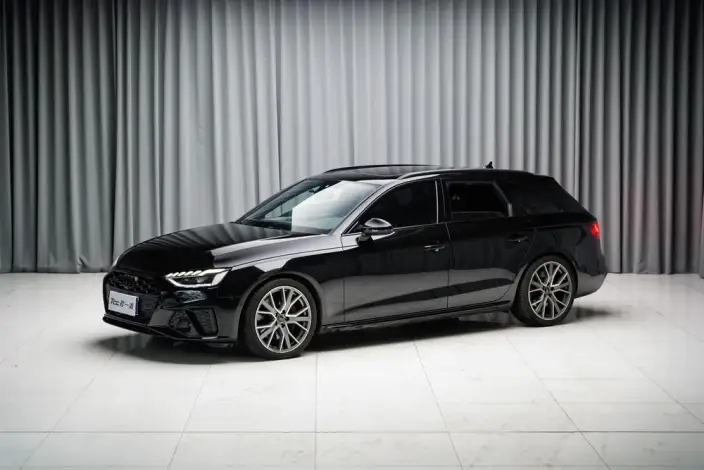 Audi S4 2023 Model Avant 3.0TFSI – фото 6