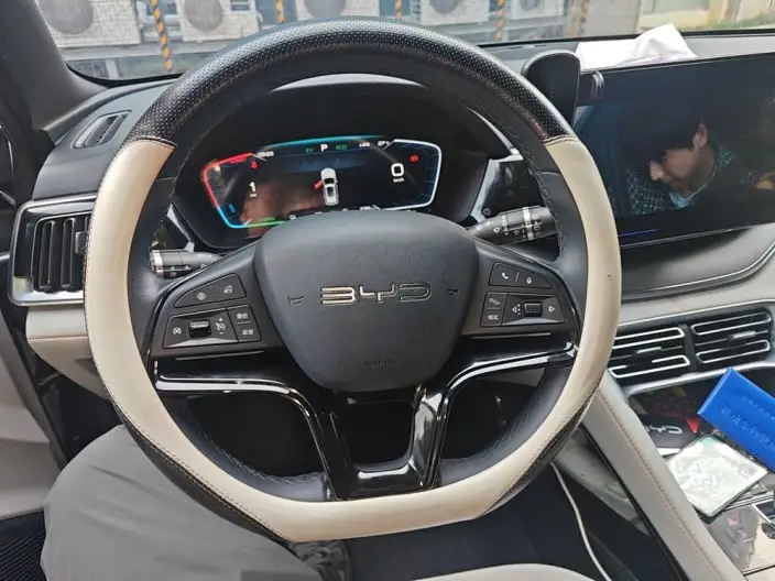 BYD Song PLUS DM 2024 Model DM-i Honor Edition 110KM Flagship Model – фото 7