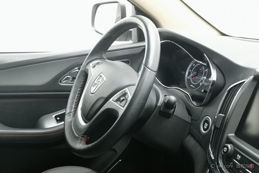 Baojun 560 2016 модификация 1.8L Manual Luxury – фото 12