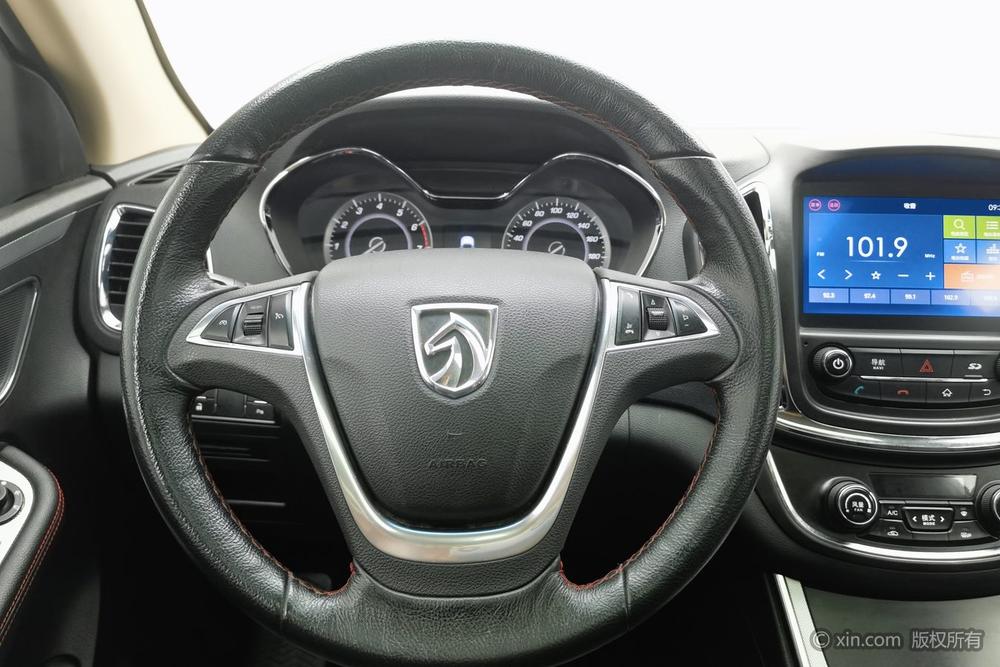 Baojun 560 2016 модификация 1.8L Manual Luxury – фото 15