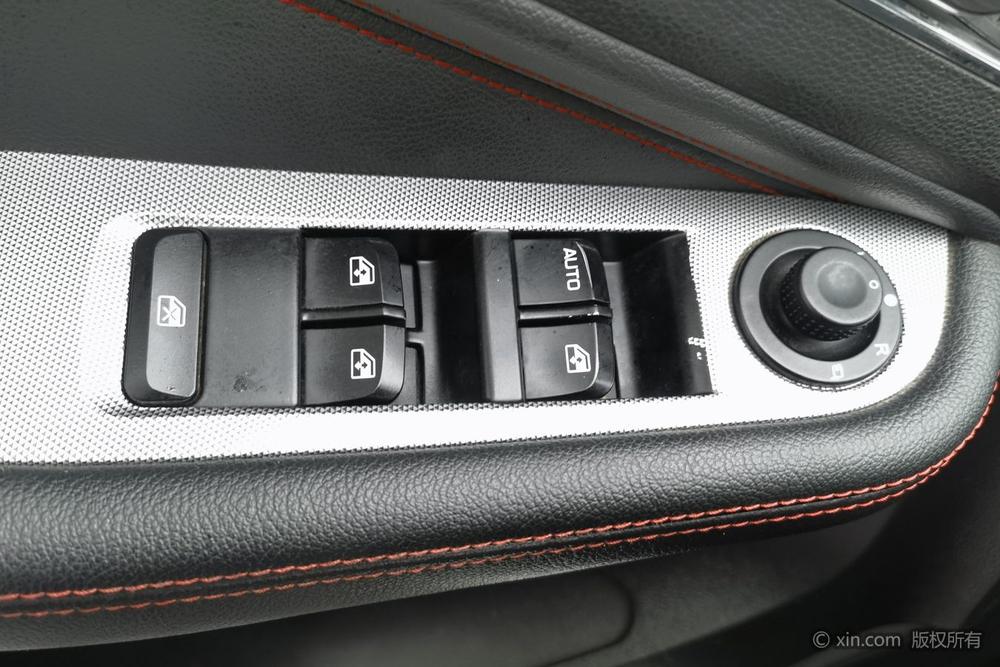 Baojun 560 2016 модификация 1.8L Manual Luxury – фото 23