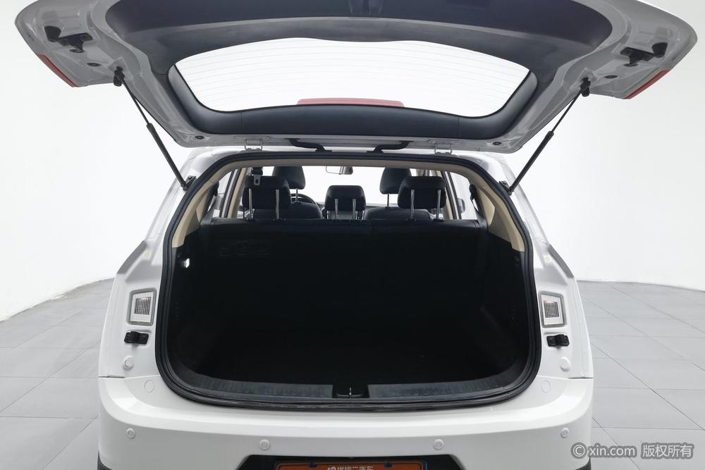 Baojun 560 2016 модификация 1.8L Manual Luxury – фото 24