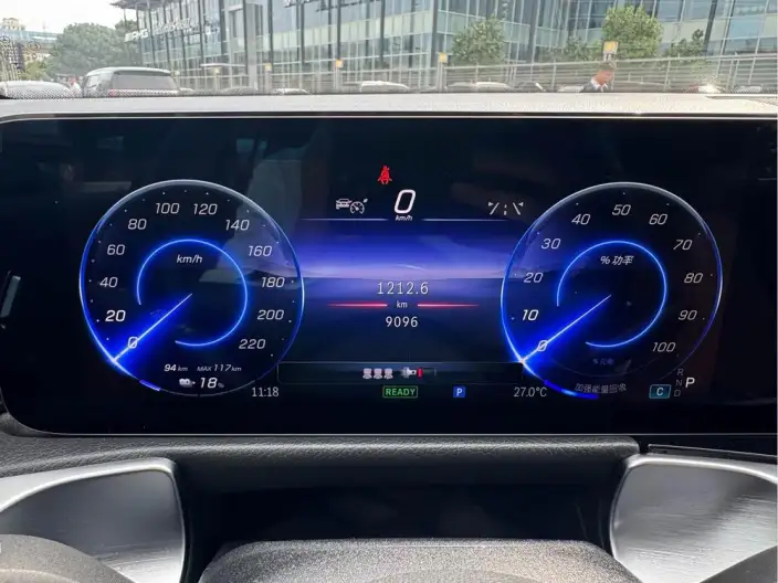 Mercedes-Benz EQB 2025 Model EQB 260 – фото 10