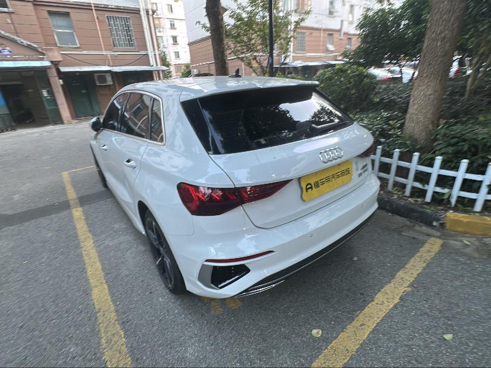 Audi A3 2024 Sportback 35 TFSI Sport – фото 4