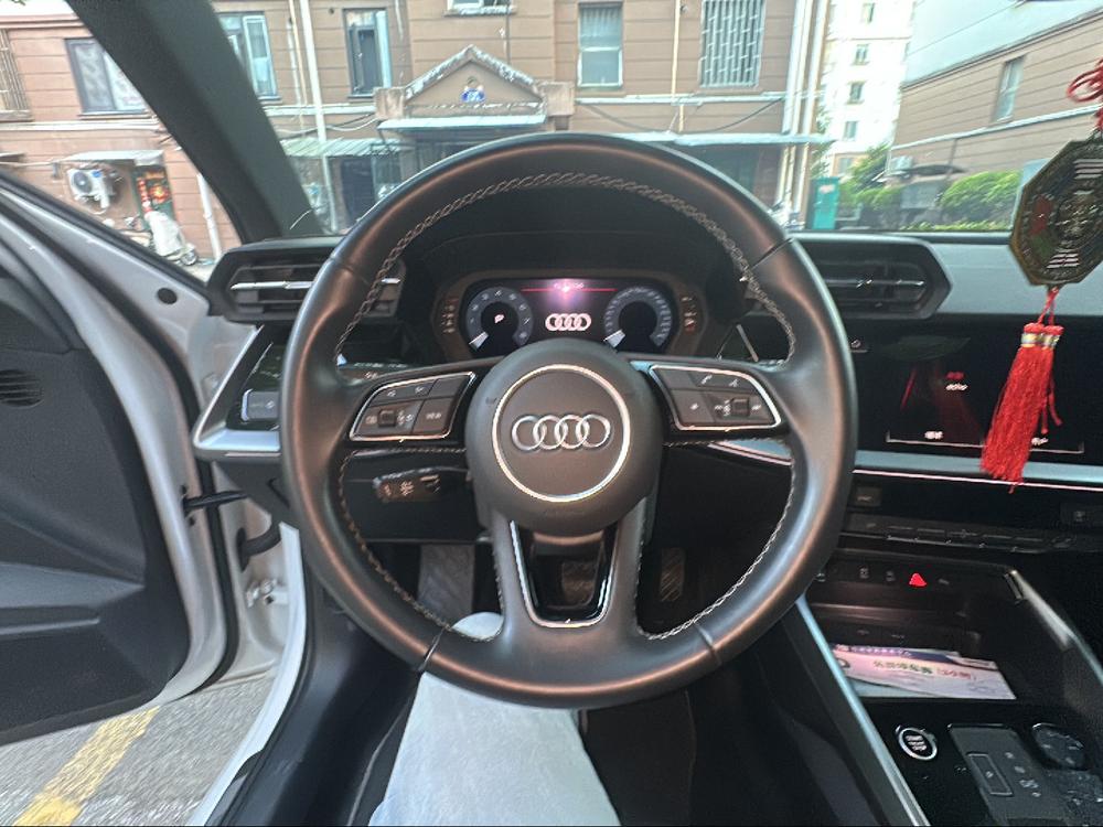 Audi A3 2024 Sportback 35 TFSI Sport – фото 7