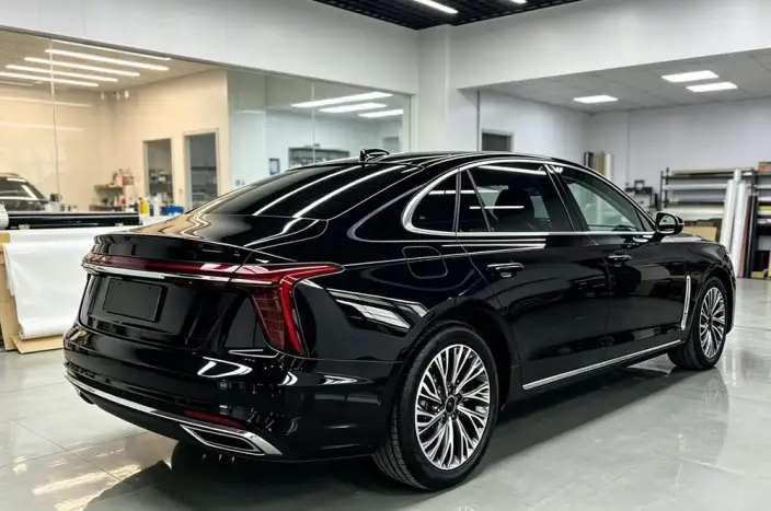 Hongqi H5 2023 Model 1.5T DCT Flag Rhythm Edition – фото 6