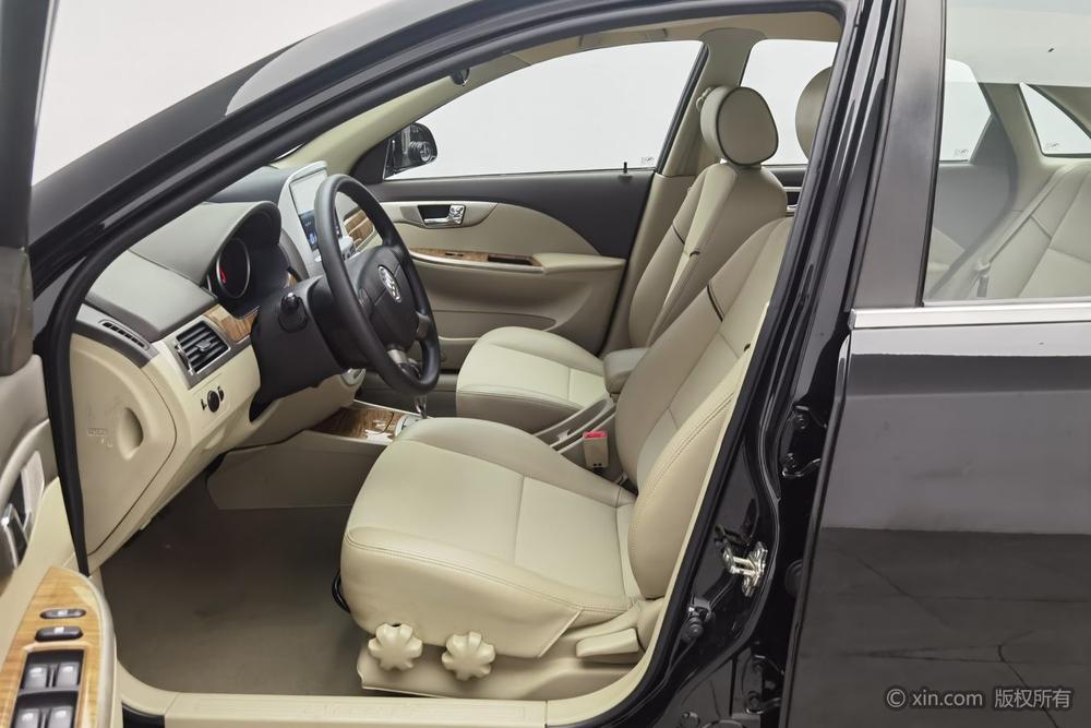 Buick Excelle HRV 2015 1.5L Automatic Classic – фото 17