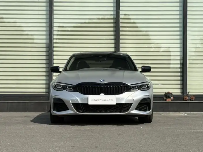 BMW 3 Series 2022 Model 325i M Sports Set – фото 2